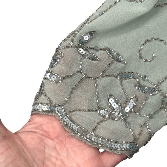 J Kara Women’s Evening Gown Beaded/Scalloped Asymmetrical Celadon Size-6 NWT - Picture 8 of 14